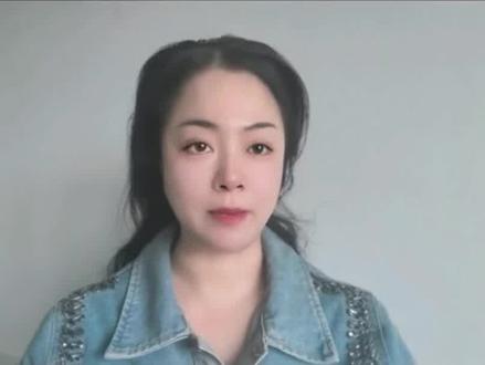拿命换刺激值得吗?华蓥山秋千坠亡事件给所有人敲醒警钟。 拿命换刺激值得吗?华蓥山秋千坠亡事件给所有人敲响警钟。#热点#社会百态#口播#华蓥山#传递正能量
