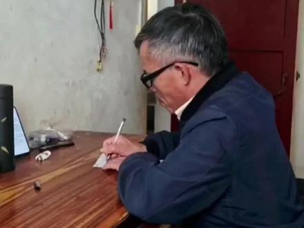 寻找儿子梁志辉,梁志辉江西赣州于都县人,93年出生,95年月27日晚上被人抱走,今31岁了,得到了全网的爱心网友和各大媒体的扩散信息,希望早日找到志辉回家,感谢大家的的帮助#抖音寻人助力20000余家庭团圆 #寻儿梁志辉 @公安部刑侦局打拐办 @厦门公安 @福建观察闽新媒体