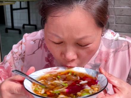 大足周末吃玩‼️不辜负每个周末#日常vlog #重庆美食攻略 #大足石刻 #大足