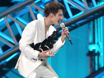 荷塘月色单人直拍
2025.12.31湖南卫视跨年晚会
#檀健次 #荷塘月色 #湖南卫视跨年晚会檀健次