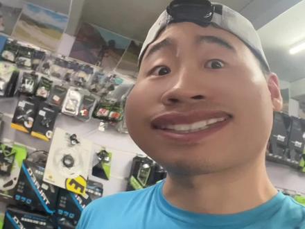 小红薯爆款公路车,美利达的车子贵一些,但是品质是完全可以放心的#就这样骑进夏天吧 #自行车推荐 #斯特拉95d #美利达 #公路车