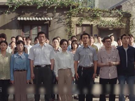 小城大事迎来大结局,月海五人组各奔东西!#小城大事 #赵丽颖 #黄晓明 #耿乐 #小城大事大结局