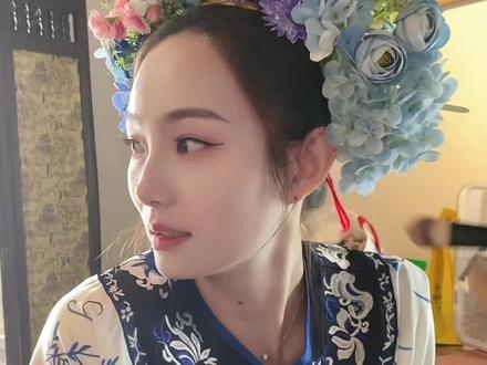 中国非遗体验——簪花围!散播文化火种、推进文化自信!#簪花围 #中国非遗文化