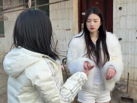 回村扔垃圾找不到垃圾桶#我的农村生活 #九江 #方言