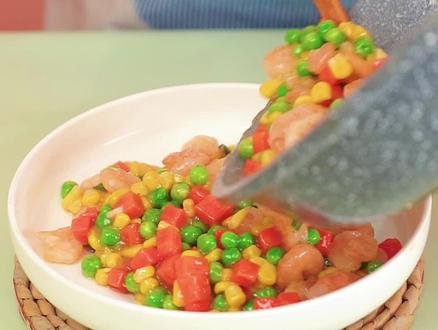 老婆怀孕很辛苦 营养要跟上 这道五颜六色的 #什锦虾仁 让生活充满仪式感 清口又美味 颜值超高 一定要做给你老婆吃哦#家常菜 #吃出仪式感