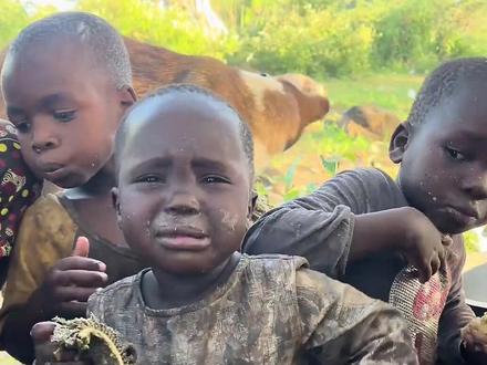 哈扎比的美食超乎想象#哈扎比部落#哈扎比美食#哈扎比纪录片