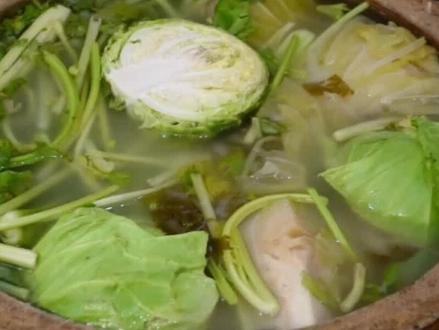 兰州浆水如何制作?椒麻鸡配手工浆水面别有风味 #手擀面 #兰州浆水 #浆水面 #兰州美食探店 #地方美食