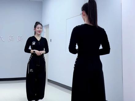 《旋转的藏韵》背面口令分解#润润广场舞队