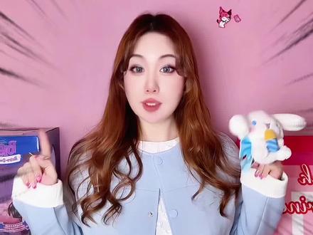 玉桂狗家族大揭密‼️不是每一只大耳狗都叫玉桂狗哦~ 原来大耳狗是一个庞大又可爱的家族(⁎⁍̴̛ᴗ⁍̴̛⁎)
㊗️其中的男主角玉桂狗生日快乐🎂🎂#玉桂狗 #大耳狗 #三丽鸥
