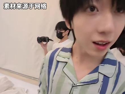 新物料的小羊依旧很活泼 很活跃 双子男就如此之两个性格#杨博文#四一有意思#双子男