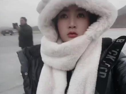 39岁美女网红哈尼小微突然离世,家属称被虫咬后感染,此前多日吃不下饭#哈尼小微