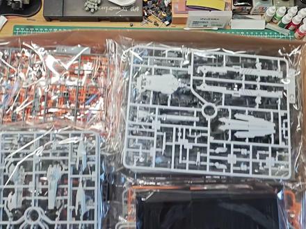 农场主制造财喵喵卡牛板件开箱 #财喵喵卡牛 #牛高达