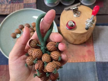 小挂件制作过程#手艺人 #编绳教学