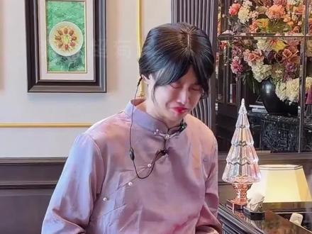 紫薯精~怪不得你这寒假工咋也不从饭店离职呢!#周小闹 #饭店 #一人分饰多角