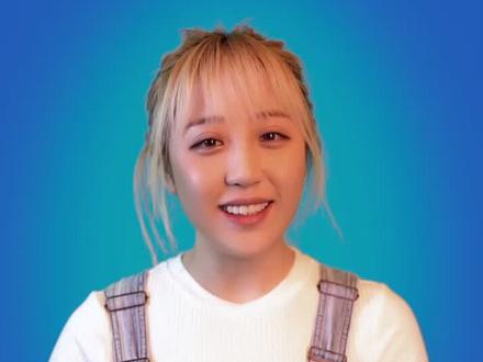 #一分钟小课堂 如何设置朋友圈仅指定好友可见#手机知识课堂