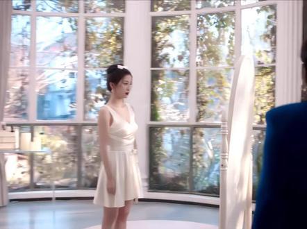 细节是她在他面前穿衣风格变得越来越可爱了因为哥哥真把她宠得很好每一套都好漂亮#双轨 #虞书欣 #何与 #姜暮