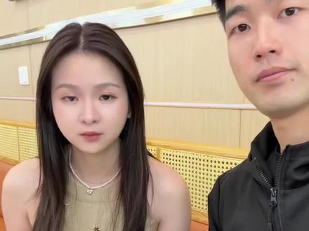 跟漂亮的人吃饭就等于吃漂亮饭#情侣日常 #漂亮饭 #男生的漂亮饭