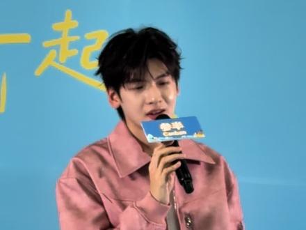 翟总驾到 通通闪开!@翟潇闻 #翟潇闻 #小企鹅 #翟潇闻郑州