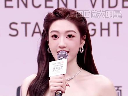 果然专业的事就得专业的人来干啊! #孙乐言 #陈都灵 #鞠婧祎 #赵露思