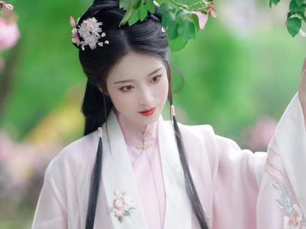 真丝汉服手洗真的好累,机洗真丝汉服又是什么体验呢?#汉服#空气洗#卡萨帝#原来冰箱洗衣机还可以这样#五一焕新正当时#五一不劳动节 #居家健康烘一烘