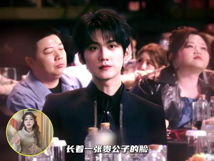 美国出生被弃养,嫂子养大成顶流?改回中国籍才是最狠的“报恩” #周柯宇 #周柯宇狙击蝴蝶 #狙击蝴蝶周柯宇陈妍希 #偶像