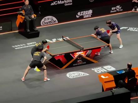 12.11 今日份混双小祖vs混双老祖~第二局最后一球~#王楚钦孙颖莎 #莎头组合 #莎头vs动漫 #5114 #2025香港总决赛