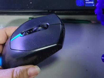 花几块钱完美复活一个千元级的鼠标,解决按键双击问题。外星人610m鼠标原配欧姆龙7N20微动更换凯隆紫金0.65N。#外星人鼠标维修 #鼠标改装 #外星人电脑