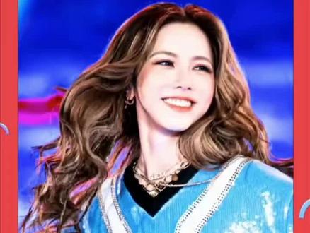 真的有人觉得改编的泡沫好听吗,可是你们在拍转场的时候你们想过解解的感受吗,支持原创,谢谢,大家分享一下,让更多的人知道,为解解发声#邓紫棋就算天塌下来了棋士们也会一直在你身后支持你