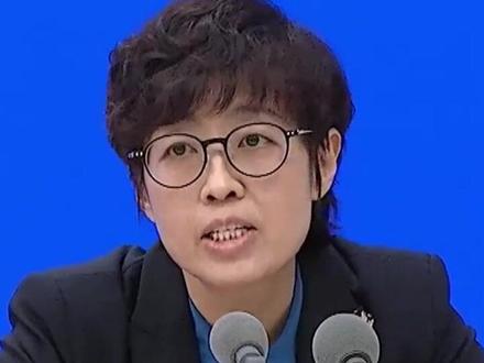 北京儿童医院专家:2个月以下婴儿发烧应及时送医