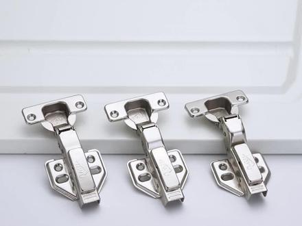 柜子高低不平,闭合不紧?一分钟轻松学会#柜门铰链调节 #铰链知识 #铰链