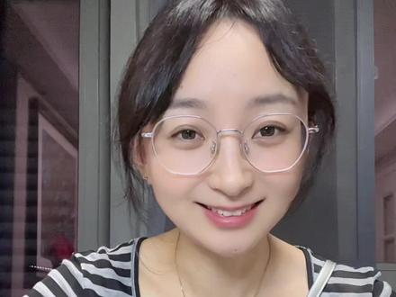 真的是从头哭到尾 记得看的时候带一大包纸#给阿嚒的情书 #电影推荐 #眼镜妹的碎碎念 #哭到眼睛都肿了