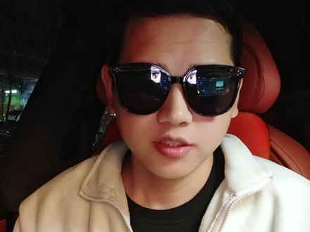 深蓝3.2终于推送!S07/S7车主爽翻✨ 导航、音效、记录仪全升级,充电桩一目了然,HUD显歌词,部分车型还加了汽水音乐,我整理了个性化音效包,进群私信「音效」直接领!
年前S07/S7/L03/SL03全更完,S05/318年后安排。
你们还想要啥功能?评论区说
#深蓝汽车 #深蓝S07 #深蓝车机 #深蓝S7 #系统更新