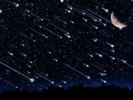 “我对着流星许愿 希望你永远快乐 ”