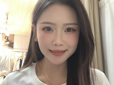 得过一家是中国有些农村地区家庭的缩影,这也是大家爱看的原因。好像回到了90年代…山恩的这期做法非常棒,做了丸子汤守在锅边打饭,从小到大依次排队,宝剑一看情势不对,也不敢造次。山恩插手这个大家庭让孩子们有所改变,得过不善言辞,不知道怎么教育孩子,山恩年轻,教育理念不同,慢慢就能往好的方向发展了。#农村得过