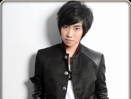 一场演唱会,炸出了一堆曾经的回忆 #徐良演唱会 #非主流 #文艺复兴