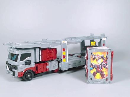 炫卡斗士W-荒原银卫 变形把玩 #炫卡斗士#变形玩具#机甲#模型#大人也要玩玩具