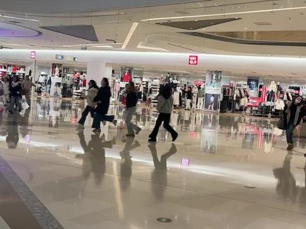 下午1点才来 🥲🥲#张凌赫苏州 #苏州中心商场