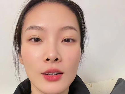 发公告啦!明天周一场内国投白银lof涨跌幅是10% 终于是把我的悬着的心放下来了