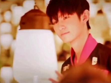 你知道王者人气最高的职业选手是谁吗?一起来看一诺的故事吧!(二)#职业选手 #王者荣耀 #kpl