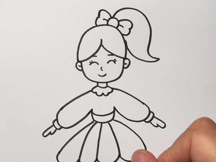 妈妈和开心一起画小女孩,是不是都很漂亮呀?你们也一起画一画吧。#跟着抖音学画画 #一学就会的简笔画 #灵魂画手 #亲子简笔画 @抖音小助手 @DOU+小助手