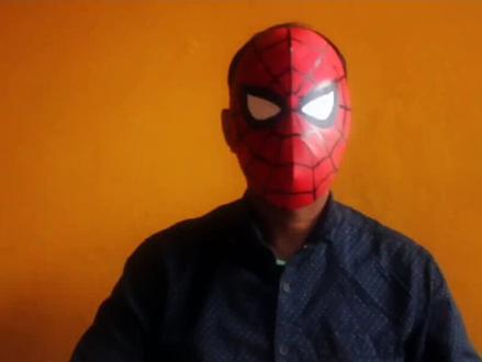 如何制作蜘蛛侠面具#多才多艺的爸爸 #科技小手工小制作 #动手能力培养 #手工diy #自制玩具 #儿童手工 #变废为宝