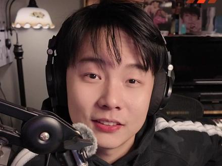 特伦斯梦游仙境宋亚轩神级Solo舞台! #宋亚轩 #时代少年团 #神奇的闲鱼 #闲鱼省钱神券