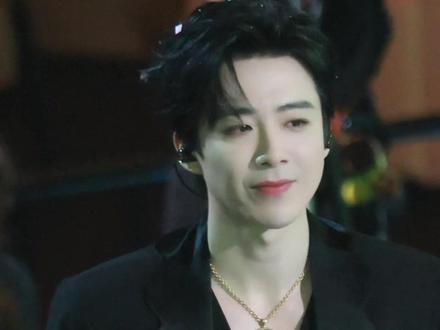 20251221/星光大赏《世界超有趣》直拍。
#刘宇宁 #星光大赏