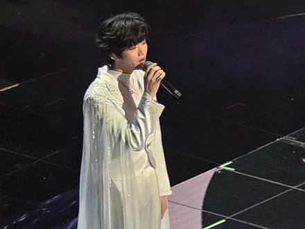 tf家族四代荣耀之战四人舞台借过一下#荣耀之战#tf #张函瑞 #tf家族四代#王橹杰