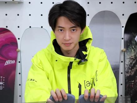 很多小伙伴都不知道Burton EST固定器该如何安装,今天就来教你!#单板滑雪 #滑雪新手