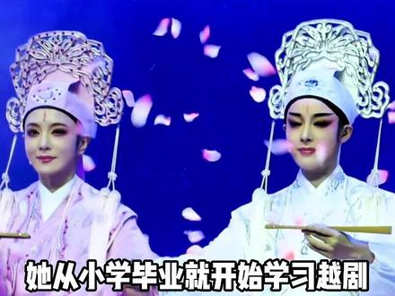 《镖人》的因祸得福:陈丽君绸缎裹钢筋,李云霄一笑百.