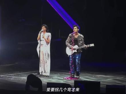 “爱要拐几个弯才来”#周杰伦 #孙燕姿遇见