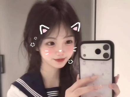 人生若只如初见,何事秋风悲画扇 可惜时间不能重来,不然我宁愿没人关注你,也想你能重新做回一个普通的小女孩
#coke #一只邪恶的栗子 #经纬线#上热门 #网络不是法外之地