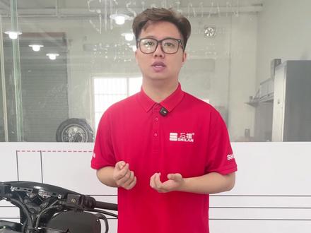 AE4/AE5大灯安装后怎么调节高低及灯光不平衡问题! #石栏透镜切线大灯#极核AE4AE5#20年只做车灯、品牌值得信赖