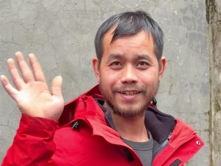 柳州仔韦山荒野求生拿下9.2万奖金,回家请全村吃饭!直播不追求流量,只为宣传家乡山水美食#荒野求生 #韦山 #真实记录 #平凡人的故事 #青年创作者成长计划